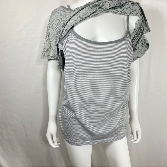 New Directions T-Shirt & Tank Light Gray Layered Set - Picture 4 of 7